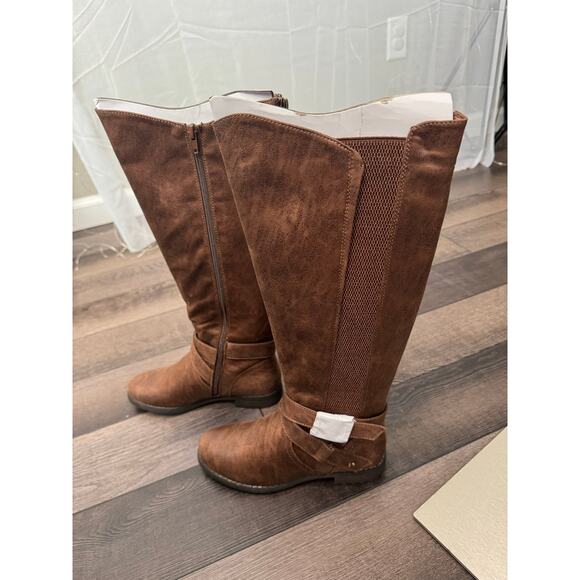 B52 Shoes - NWT B52 Faux Leather Boots by BullBoxer Tan Brown Kayley size 6.5